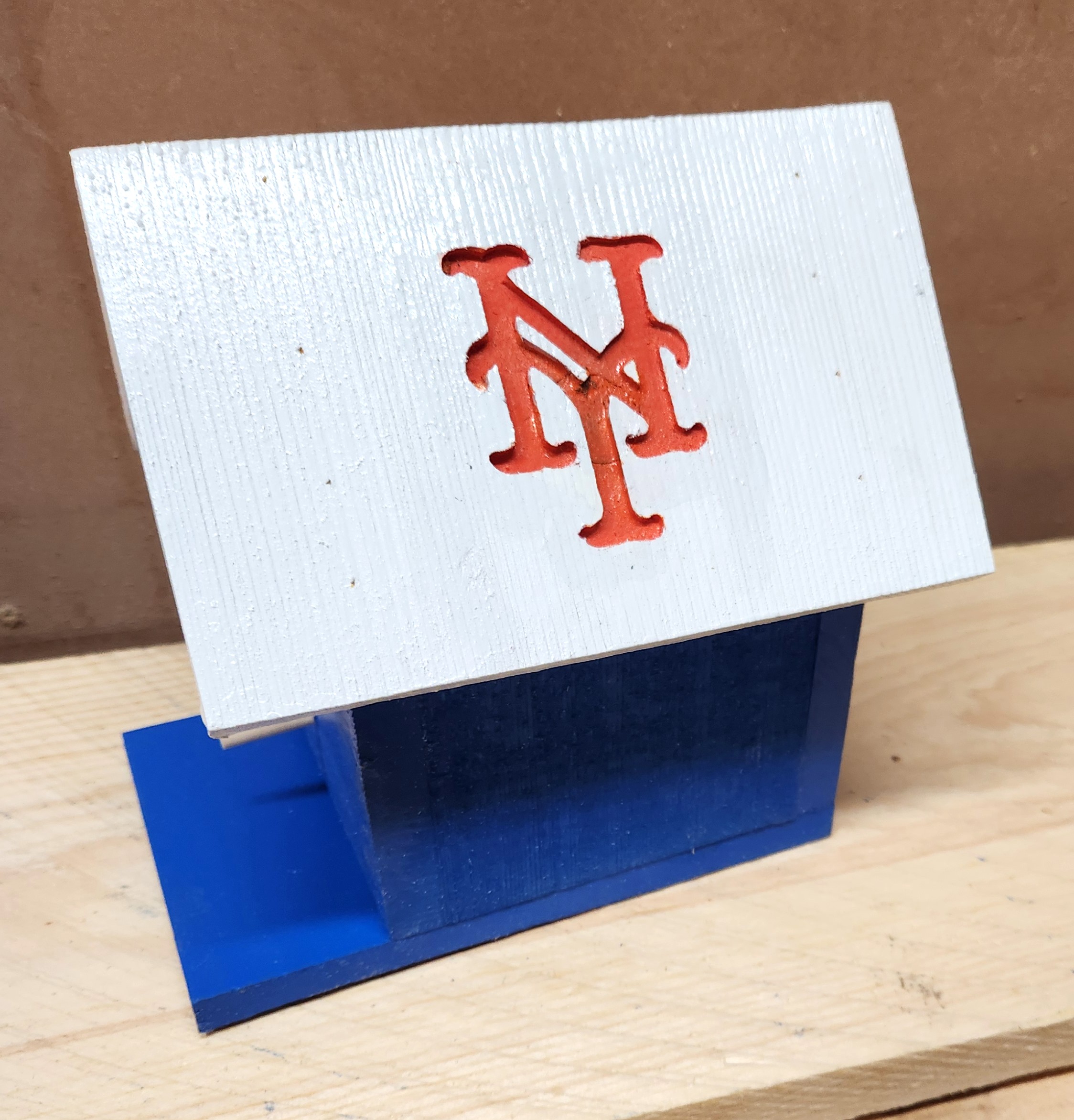 mets-bird-house-lft-sd-.jpg